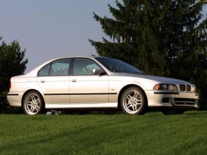 BMW 5-Series M Sport Package 2002 года